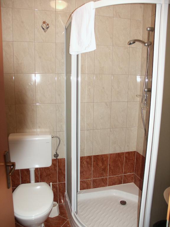 Pri Lazarju Farm Stay Podgrad  Pokoj fotografie