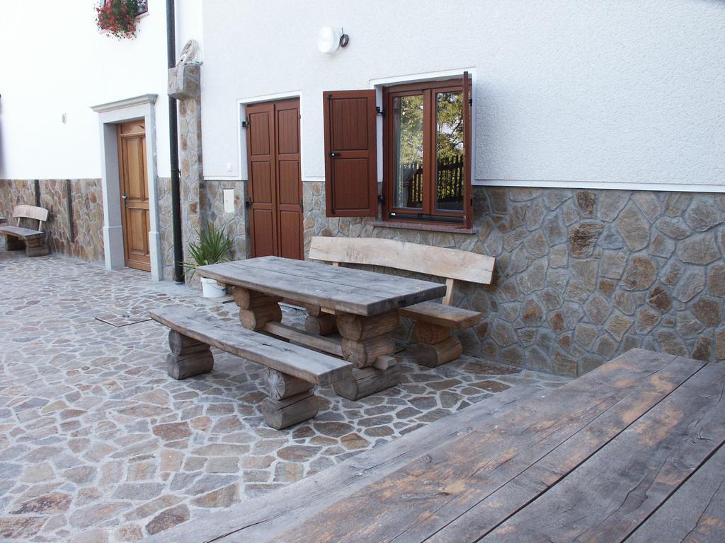 Pri Lazarju Farm Stay Podgrad  Exteriér fotografie